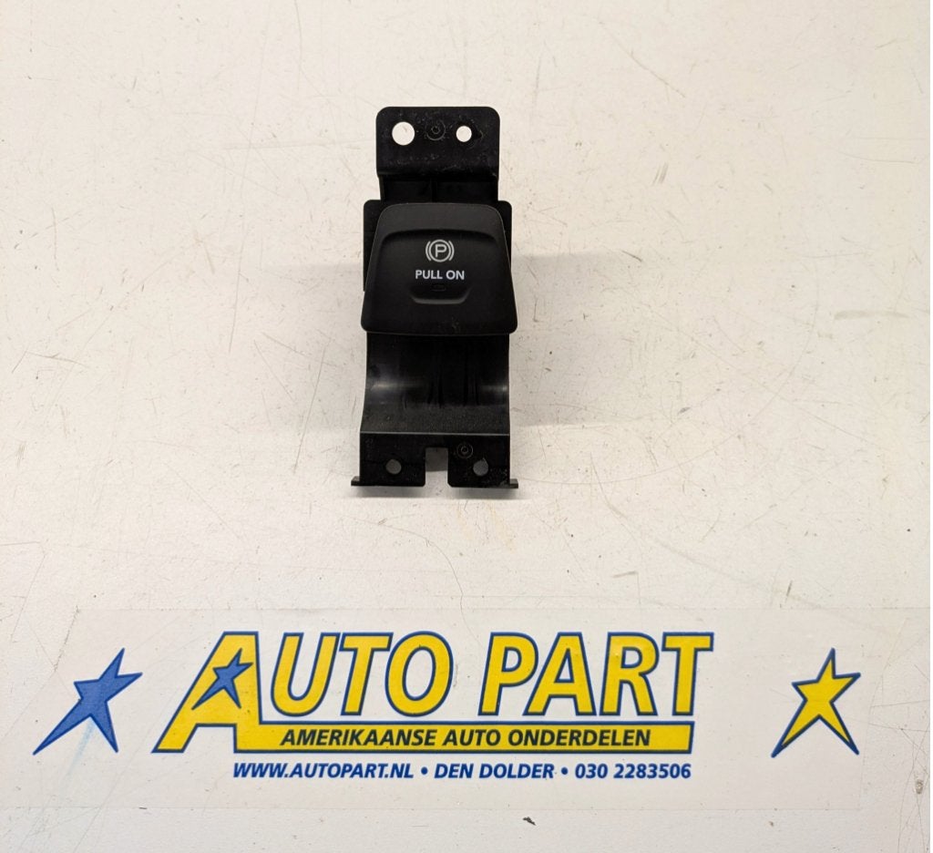 Dodge Ram DT parkeerrem schakelaar 2019-2025, Gebruikt, PO Box 21-8004 | Auburn Hills, MI 48321-8004, Amerikaanse onderdelen, Ophalen of Verzenden