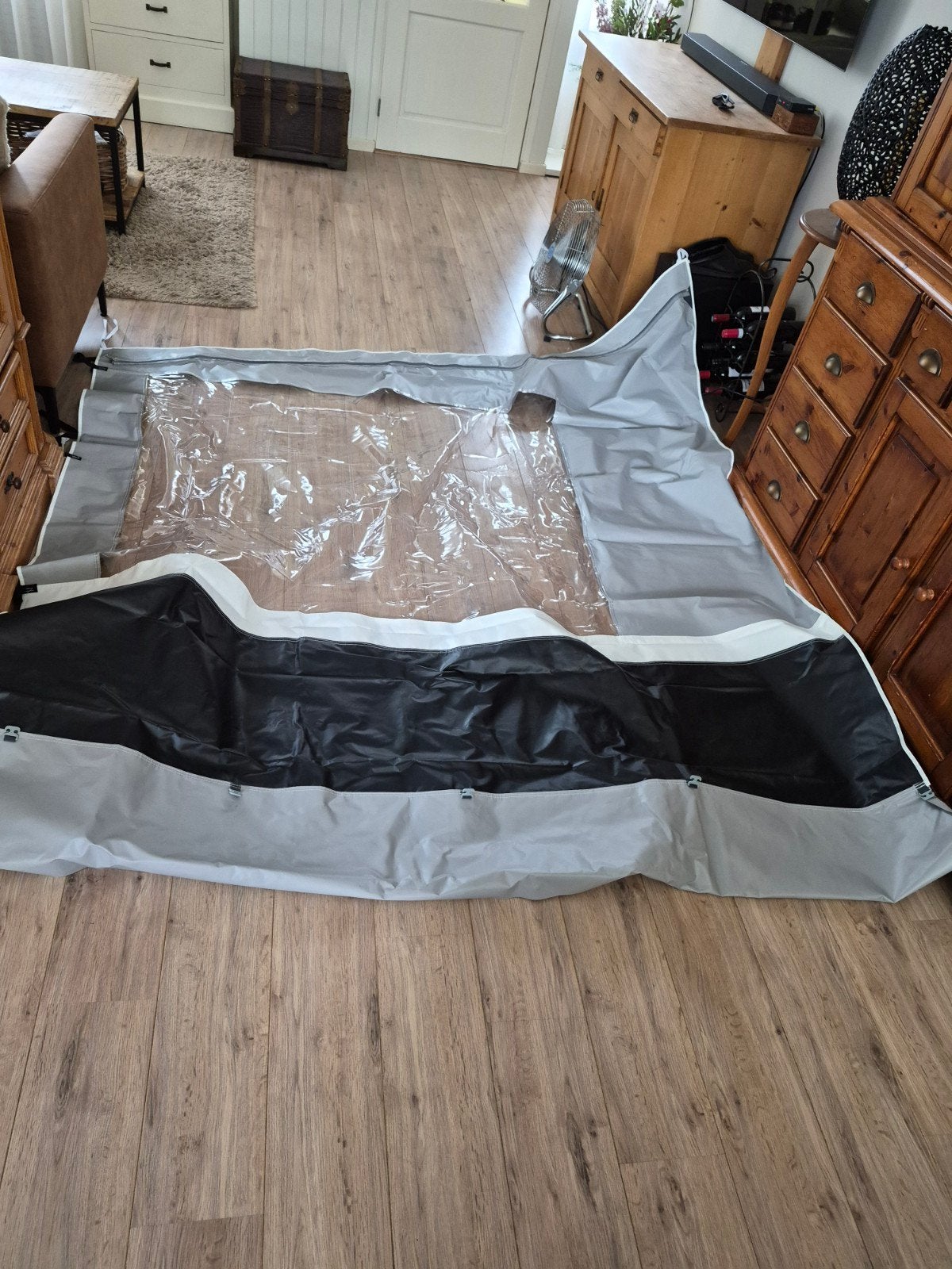 te koop 2 zijwanden voor thule maat 6300, Ophalen, Zo goed als nieuw