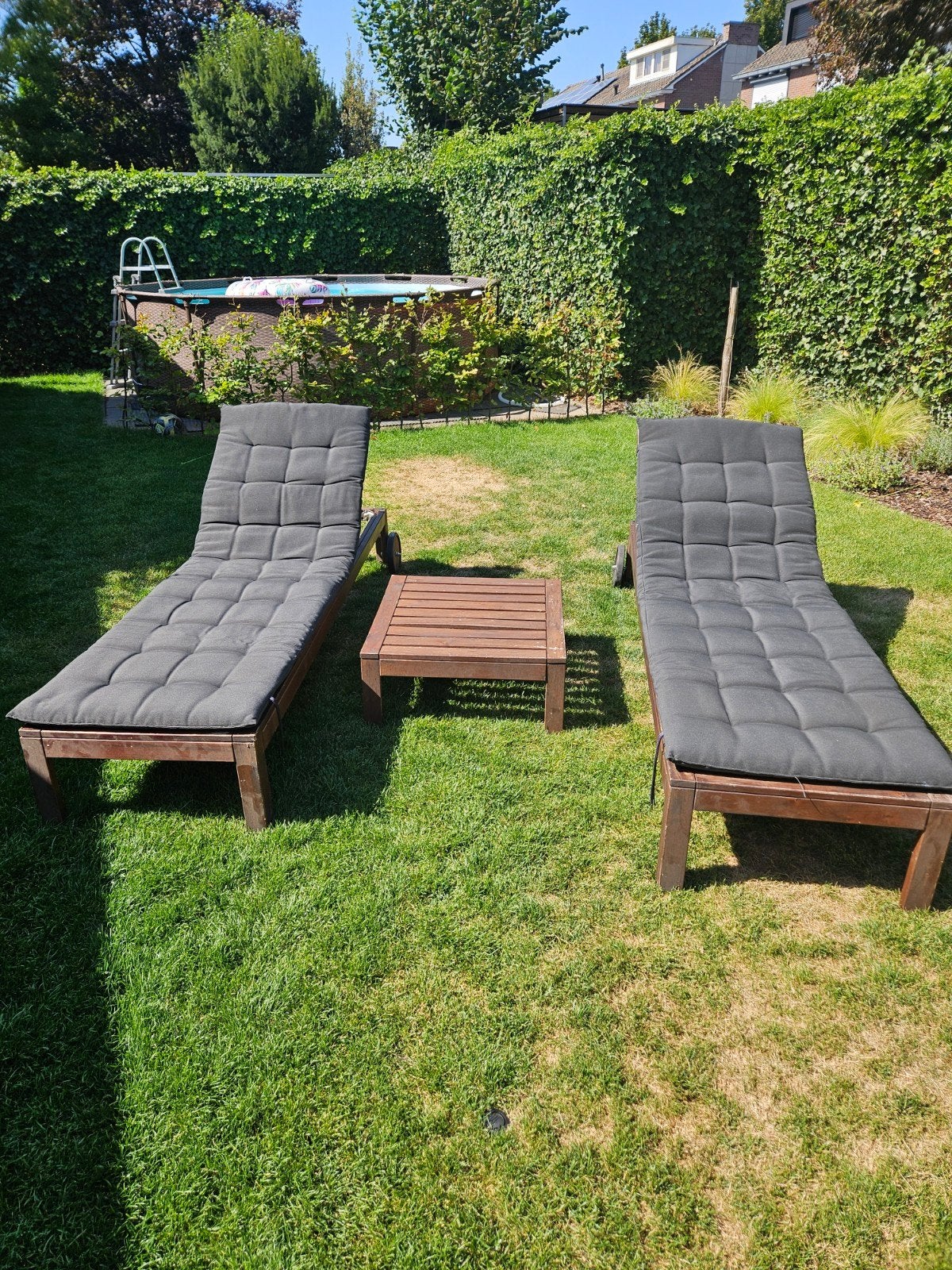 Ikea ligbedden met tafeltje, Tuin en Terras, Ophalen, Gebruikt, Hout, Verstelbaar