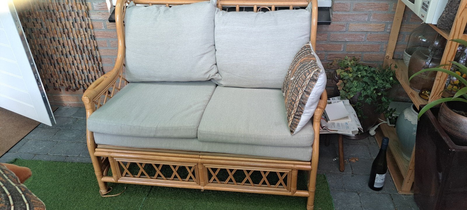 Rotan bankje 130 cm lang met kussens, Huis en Inrichting, Banken | Sofa's en Chaises Longues, Ophalen, Gebruikt, Tweepersoons