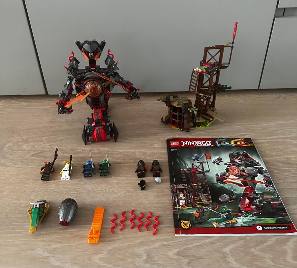 Lego Ninjago 70626 Compleet, Ophalen of Verzenden, Zo goed als nieuw