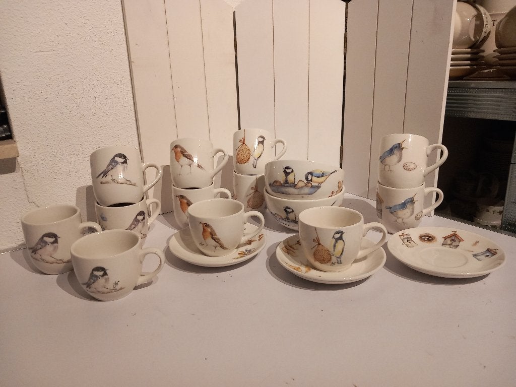 Jet servies jaargetijden., Keramiek, Ophalen of Verzenden, Zo goed als nieuw, Overige stijlen