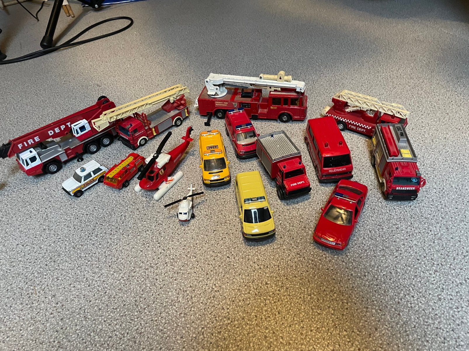 Modelauto brandweer en anderen, Ophalen of Verzenden, Gebruikt, Auto