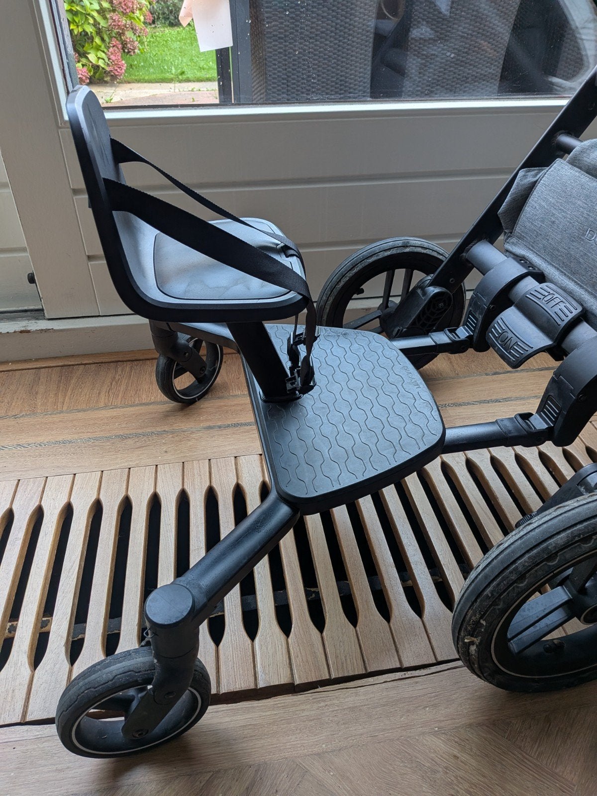 Dubatti meerijdplankje met zitje, Kinderen en Baby's, Ophalen, Gebruikt, Kinderwagen, Overige merken
