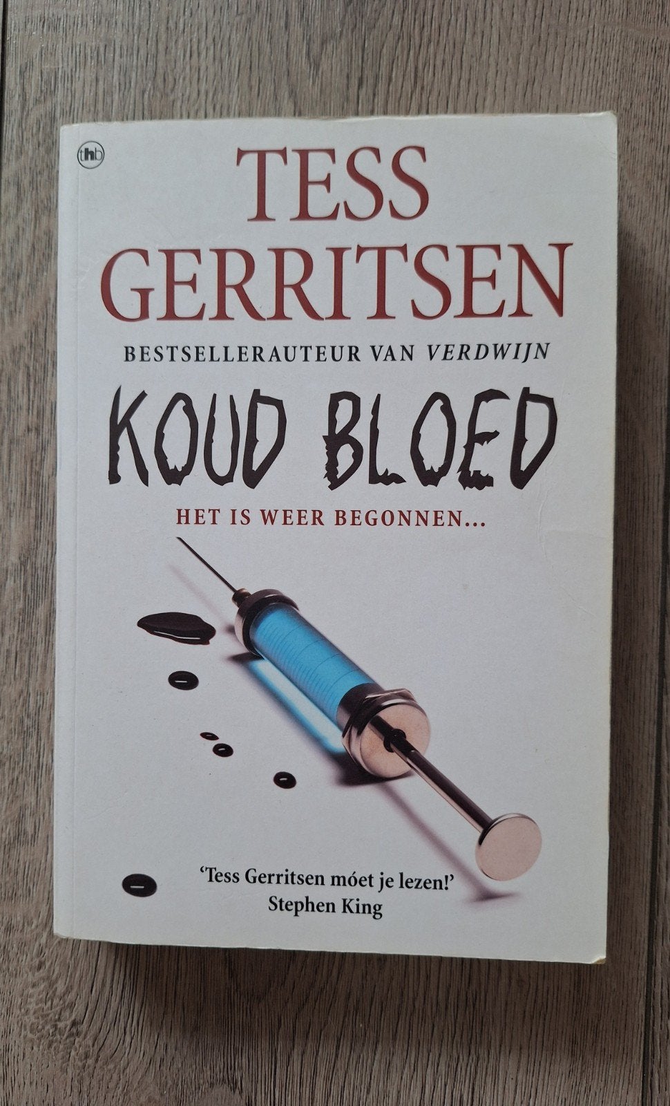 Tess Gerritsen - Koud bloed, Ophalen of Verzenden, Zo goed als nieuw, Tess Gerritsen