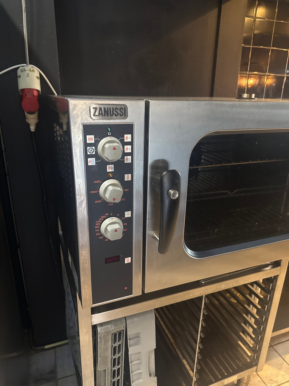 Zanussi Horeca Heteluchtoven - Gebruikt, Gebruikt, Hete lucht, 60 cm of meer, Zanussi
