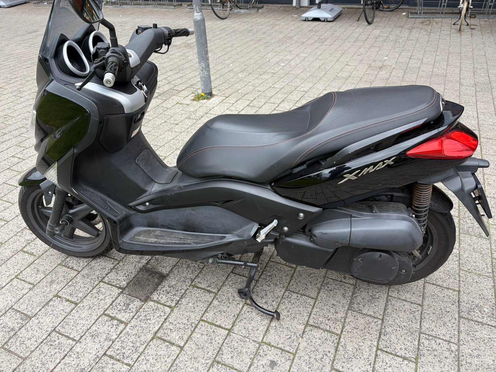 Te koop leuke motorscooter yamaha x-max-250, 250 cc, Scooter, Gebruikt, Particulier