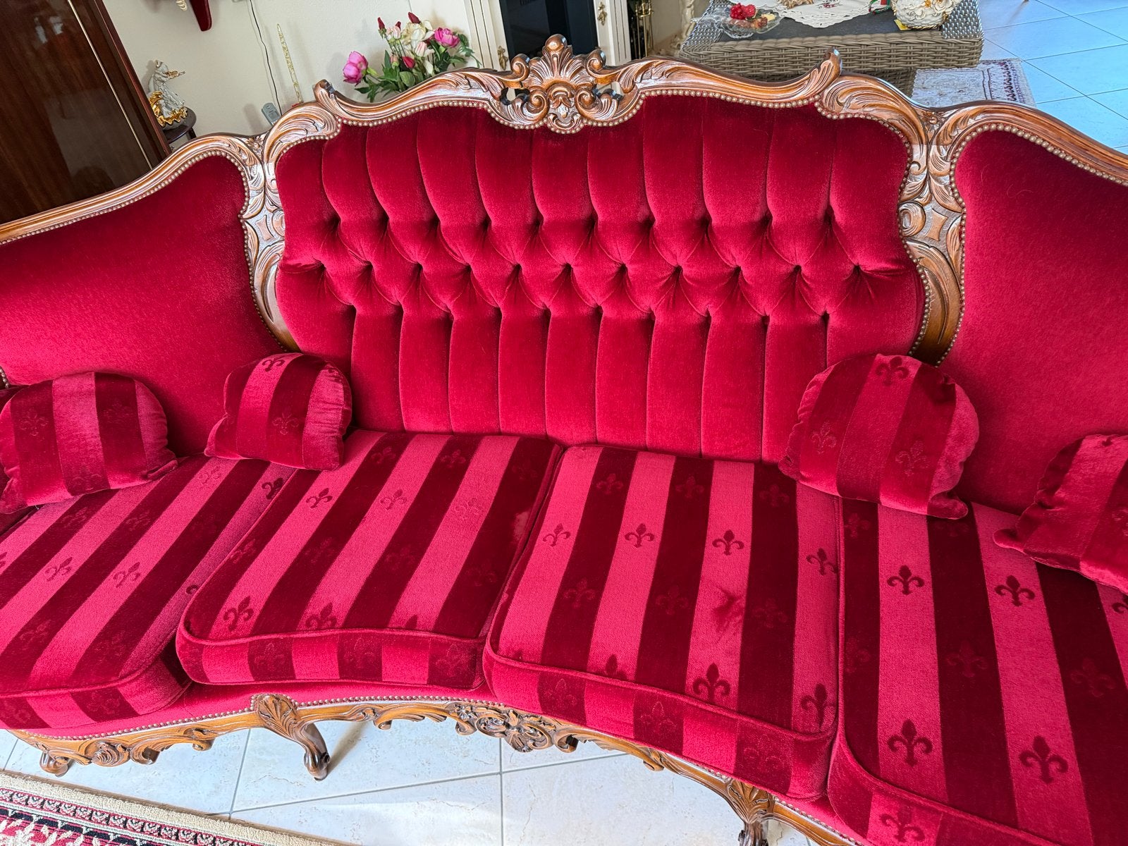 Barok bankstel: 4-zits bank en 2 fauteuils - Rood fluweel, Ophalen, Zo goed als nieuw, Hout