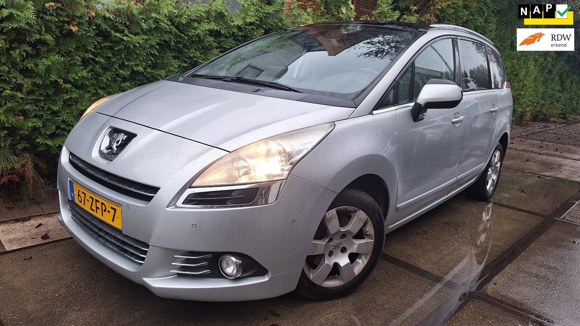 Peugeot 5008 1.6 THP Style 5p., Auto's, Voorwielaandrijving, Euro 5, Stof, Zwart
