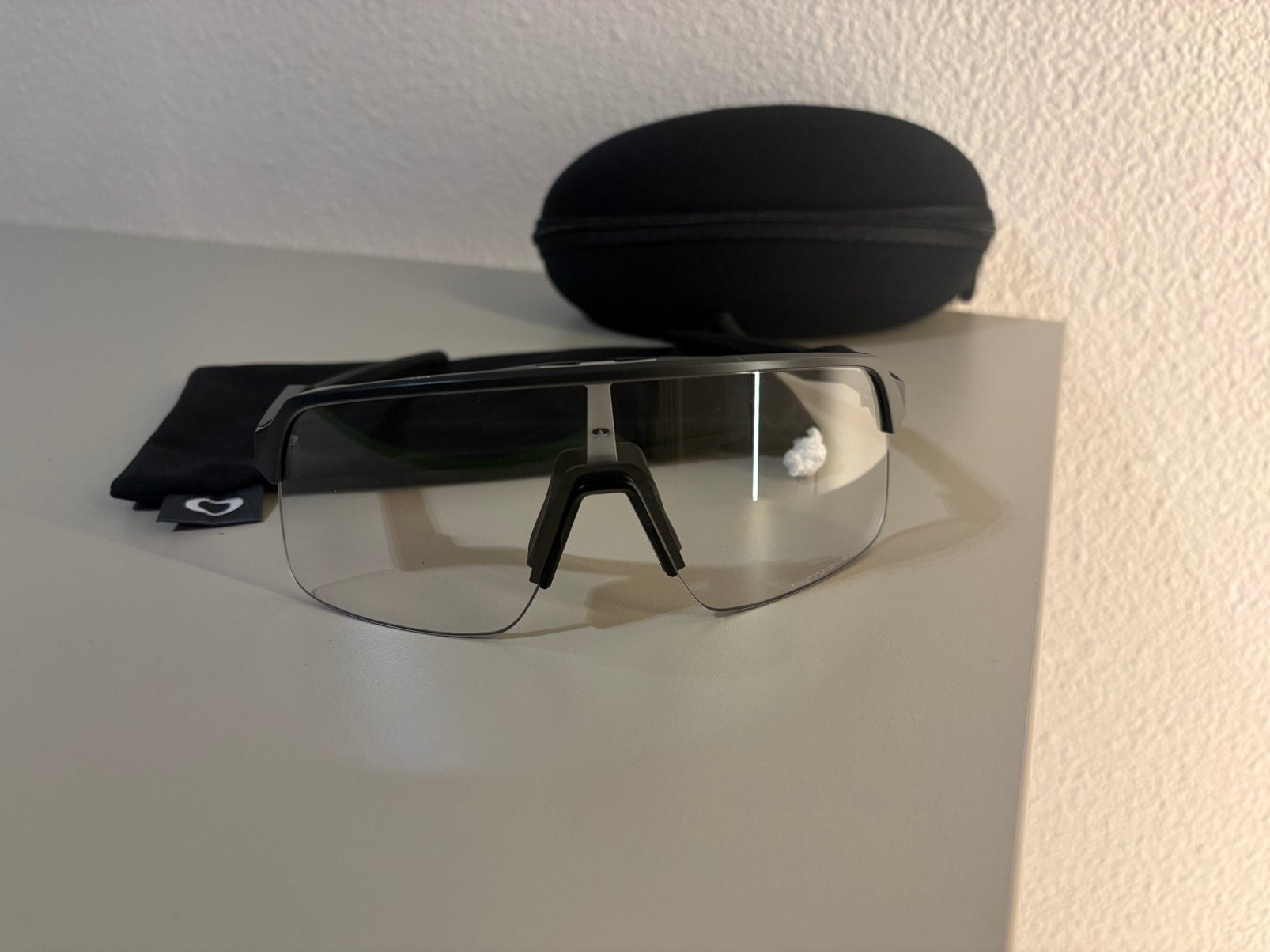 Oakley sutro lite, Ophalen of Verzenden, Zo goed als nieuw, Oakley