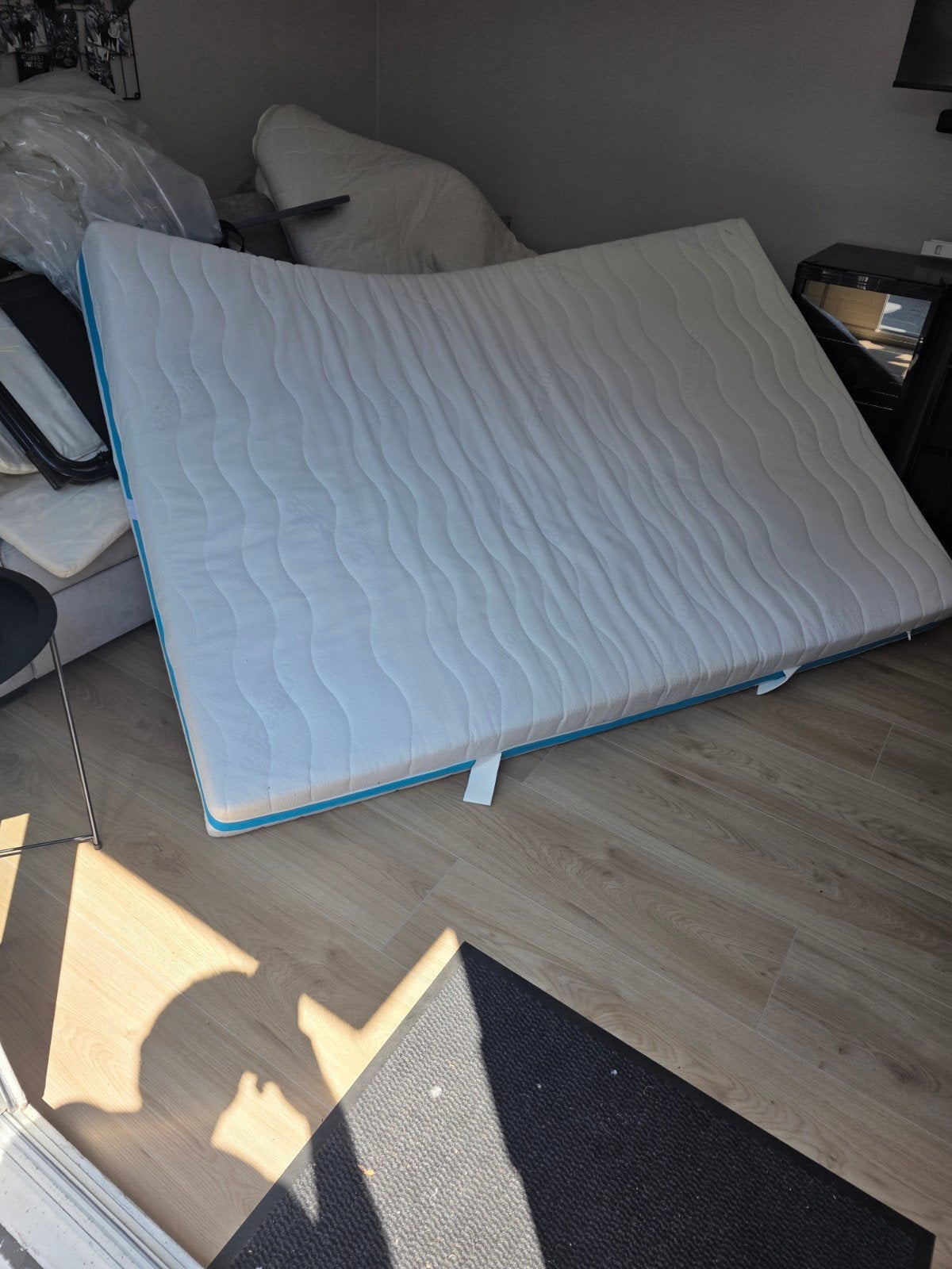 Comfortabel matras - Zo goed als nieuw - Gratis, Tweepersoons, Zo goed als nieuw, Matras, 200 cm