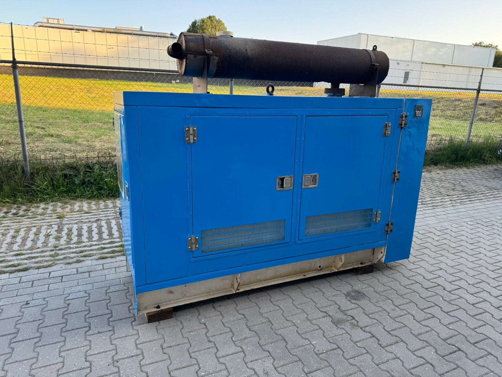 65 kva Perkins aggregaat / noodstroom, Ophalen