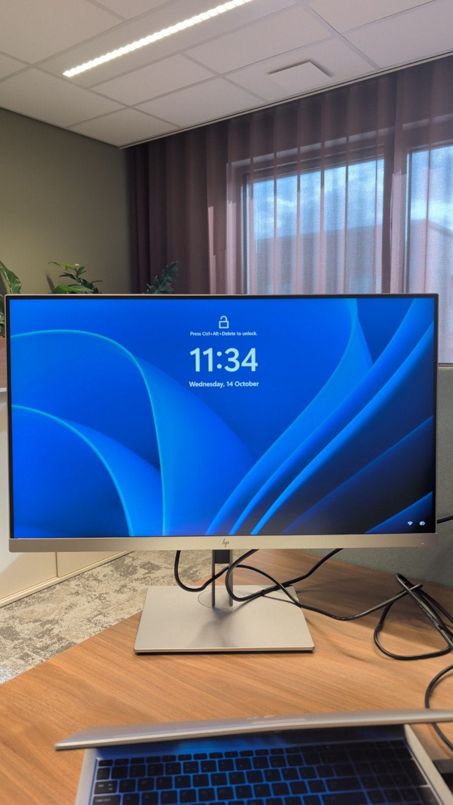 HP EliteDisplay E273 27 inch Full HD Monitor, Computers en Software, Ophalen, IPS, DisplayPort, In hoogte verstelbaar