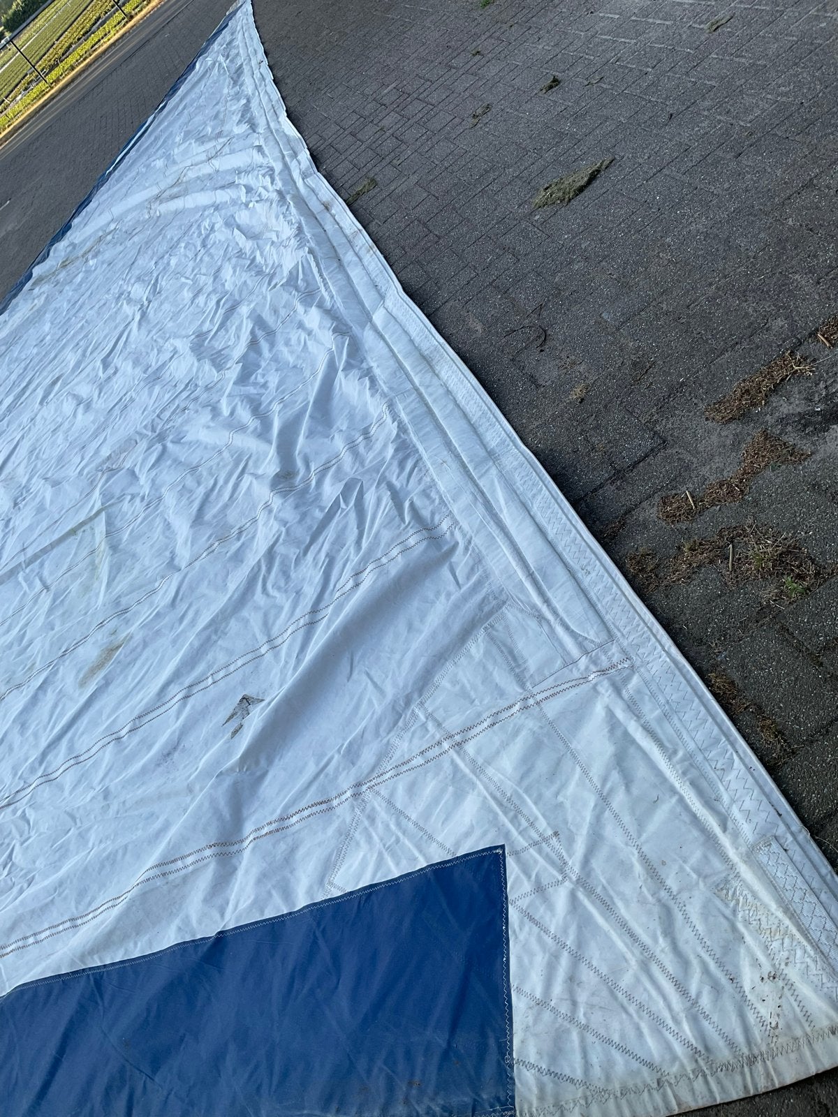 Verweerd botenzeil  ongeveer 7,5*13,5 mtr, Ophalen, Gebruikt