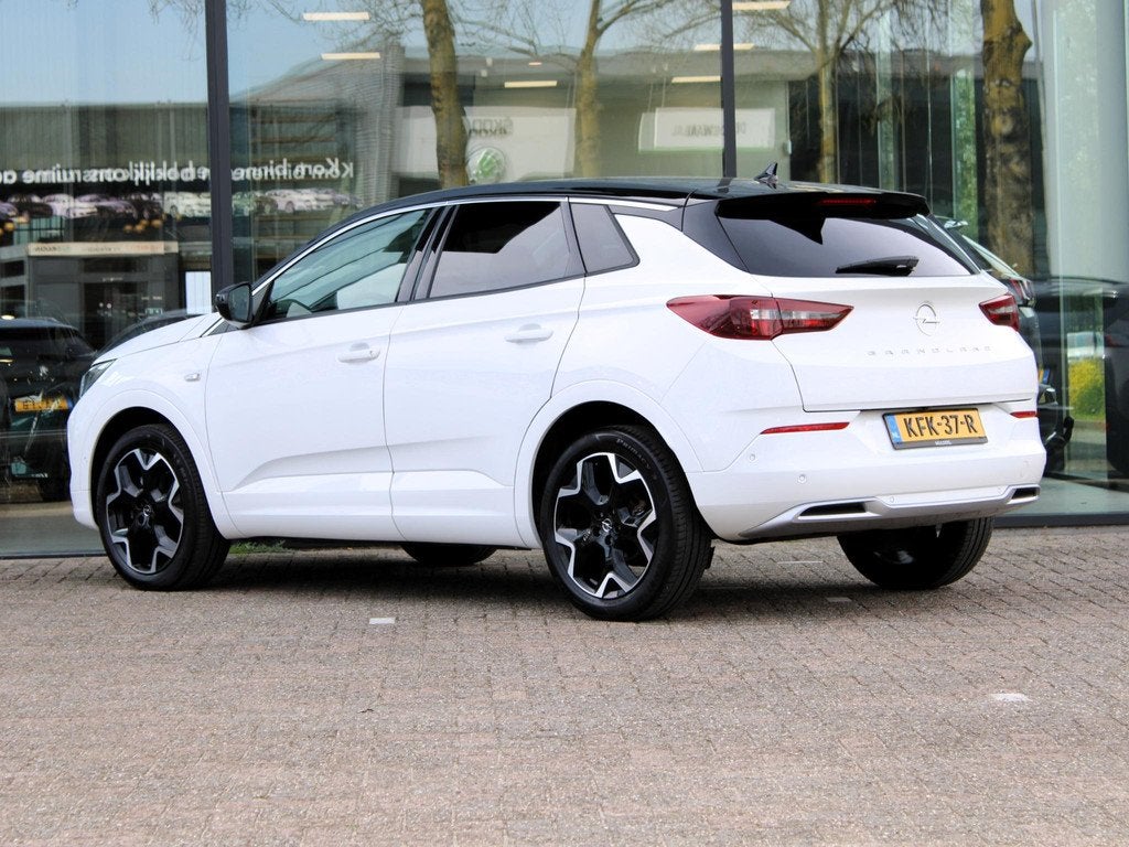 Opel Grandland 1.2 Turbo Ultimate Automaat | Navi / Camera /, Auto's, Opel, 12 maanden, 15 km/l, Gebruikt, Euro 6