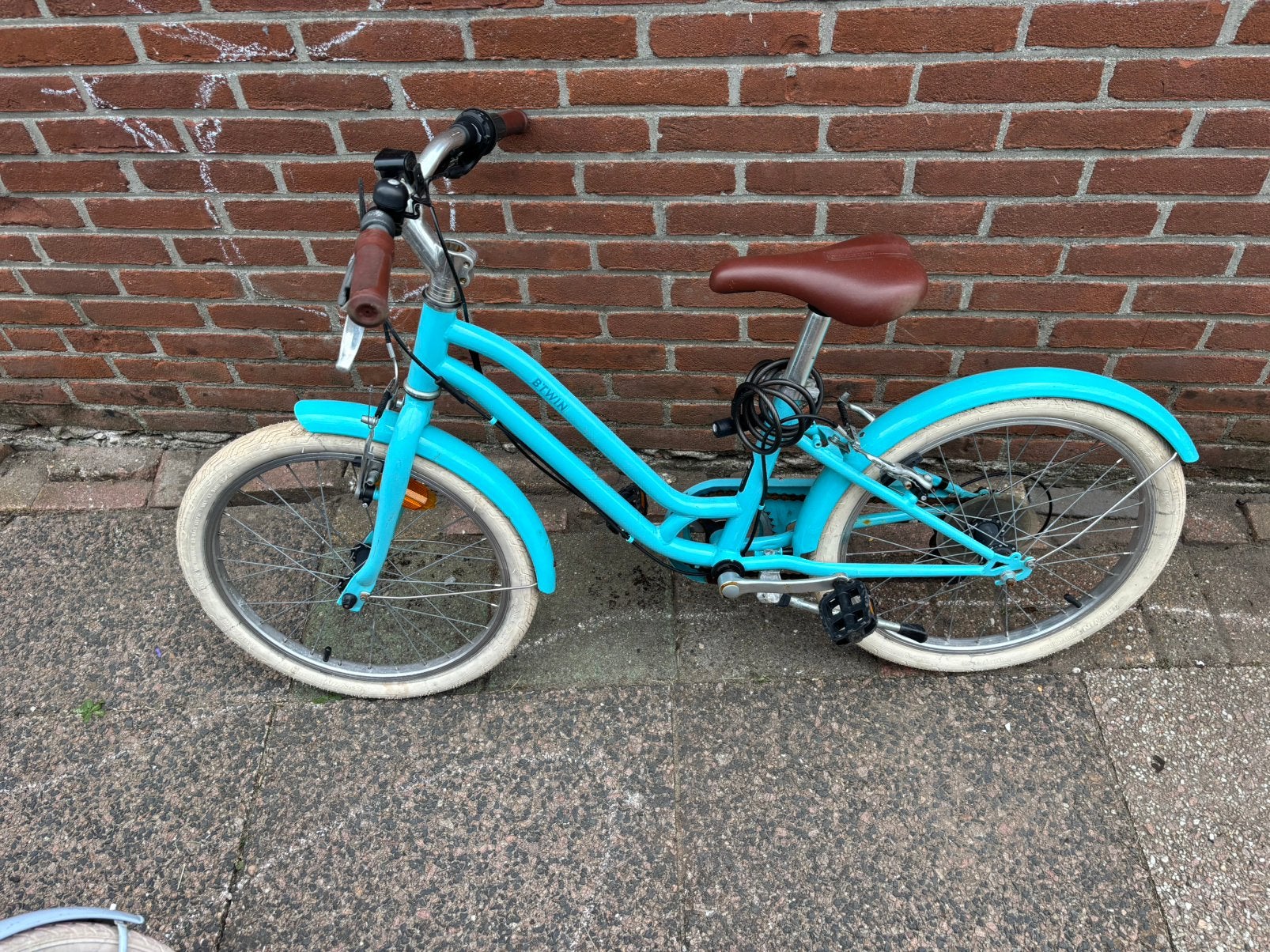 Kinderfiets B’Twin 20 inch 6 tot 9 jaar, Fietsen en Brommers, Fietsen | Meisjes, Ophalen, Zo goed als nieuw, 26 inch of meer