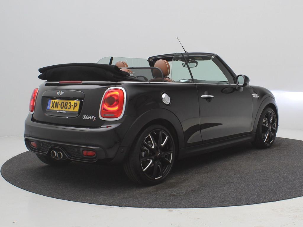 Mini Mini Cabrio 2.0 Cooper S Chili Serious Business / Navig, Auto's, Mini, Voorwielaandrijving, 1998 cc, Gebruikt, Euro 6
