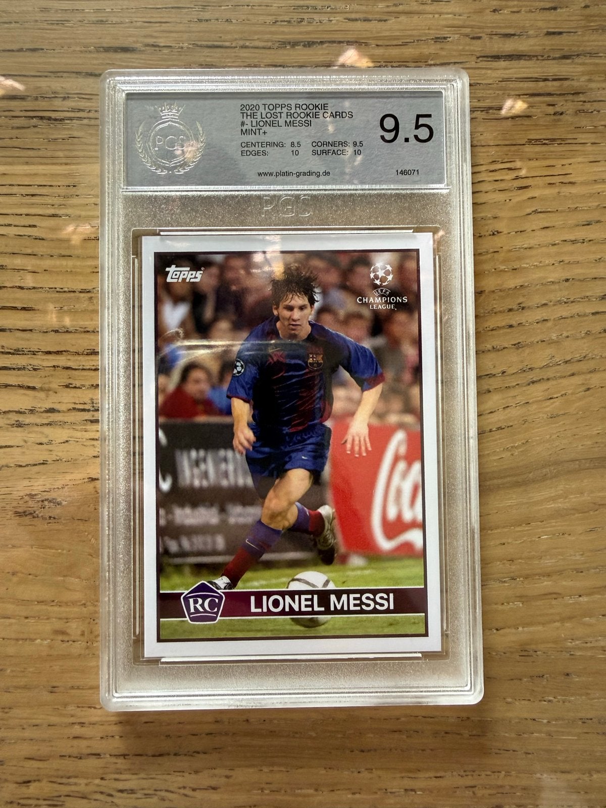 Lionel Messi 2020 Topps Rookie Card - Graded 9.5, Ophalen of Verzenden, Zo goed als nieuw, Buitenlandse clubs, Spelerskaart