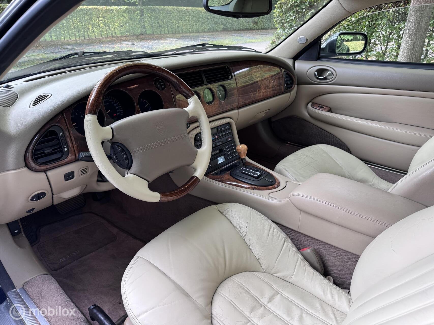 Jaguar XK8 4.0 V8 Coupé ~ Automaat ~ Leder ~, Auto's, Achterwielaandrijving, Gebruikt, 8 cilinders, Verwarmde buitenspiegels