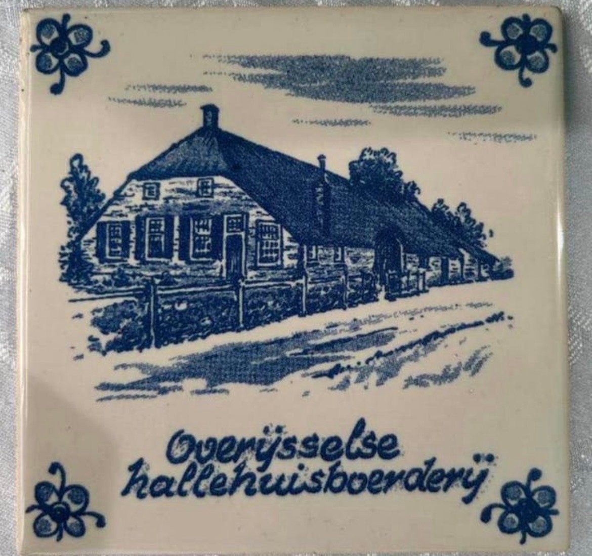 Overijsselse Hallenhuisboerderij tegel 11x11cm Delfst blauw, Ophalen of Verzenden