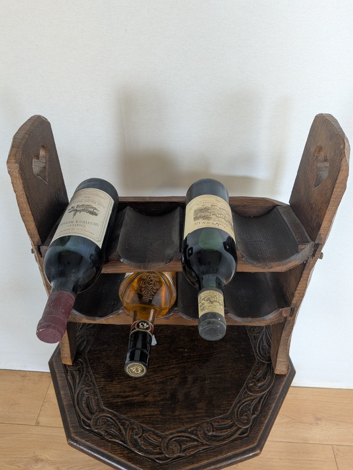Rustiek Houten Wijnrek – 8 Flessen – Hartvormige Details, Ophalen of Verzenden, Nvt, Nvt, Nvt