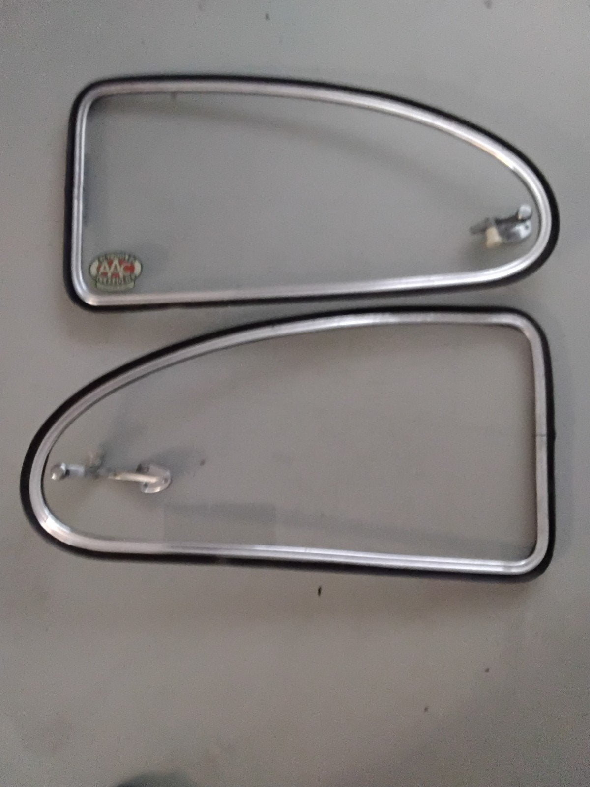 Originele VW Kever klapraampjes - Set van 2, Ophalen of Verzenden, Volkswagen