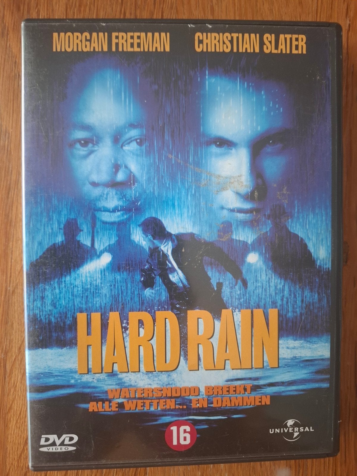 hard rain, Alle leeftijden, Ophalen of Verzenden, Zo goed als nieuw