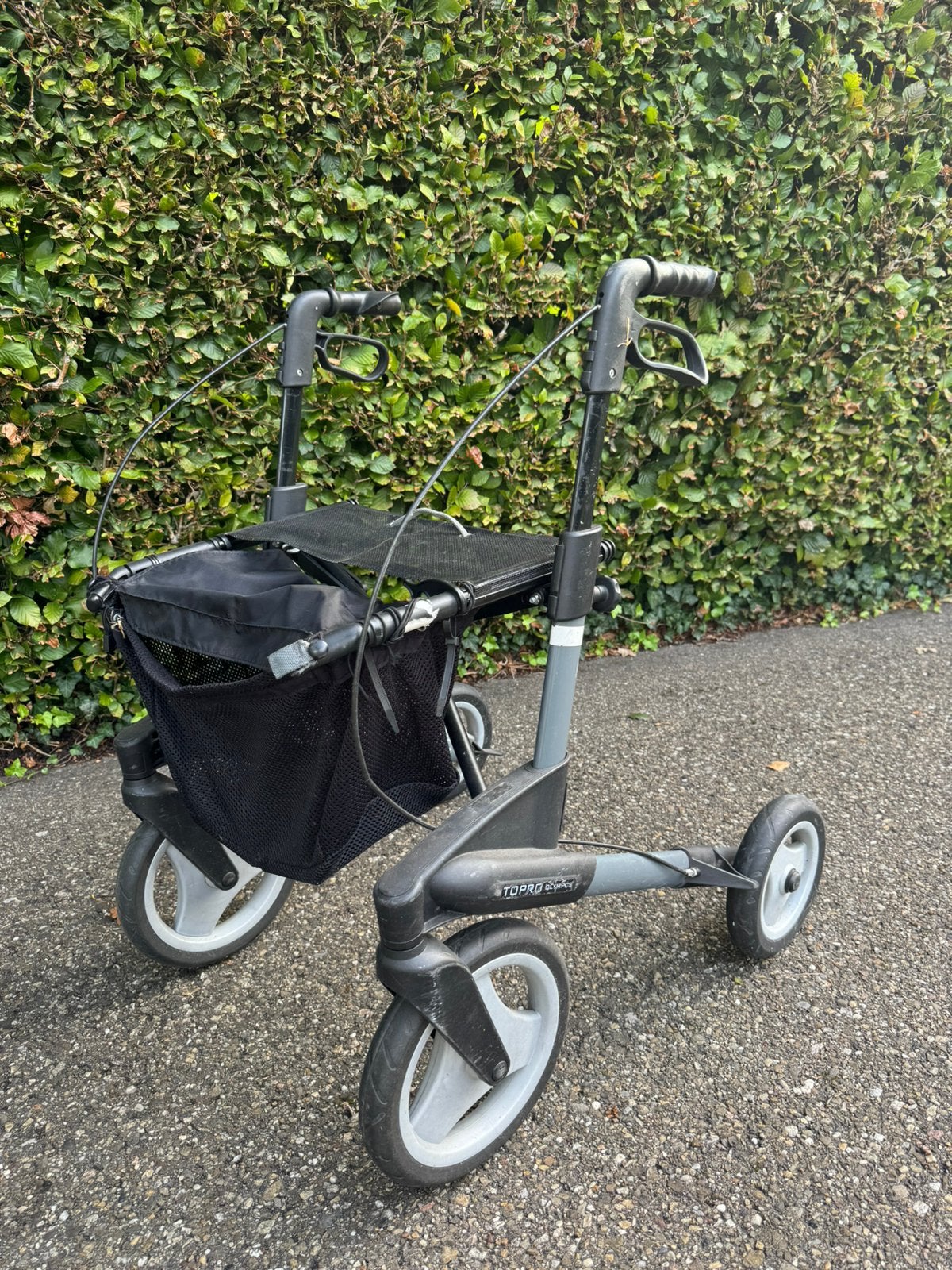Rollator topro troja olympos M, Diversen, Ophalen, Lichtgewicht, Gebruikt