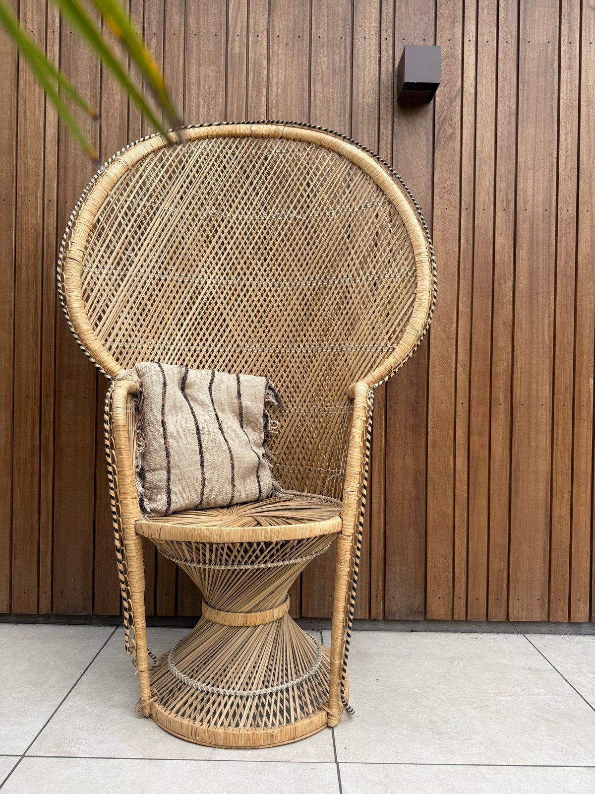 Vintage Rotan Pauwenstoel - Zonder kussen, Ophalen, Gebruikt, Overige kleuren, Eén