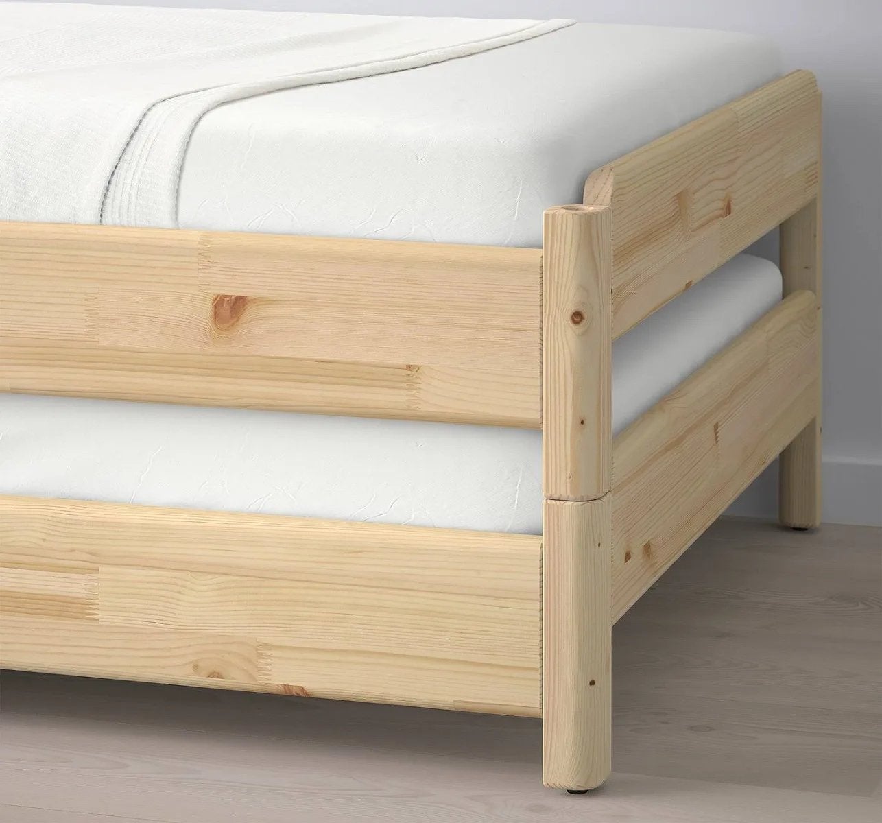 IKEA UTÅKER stapelbaar bed, Ophalen of Verzenden, Zo goed als nieuw