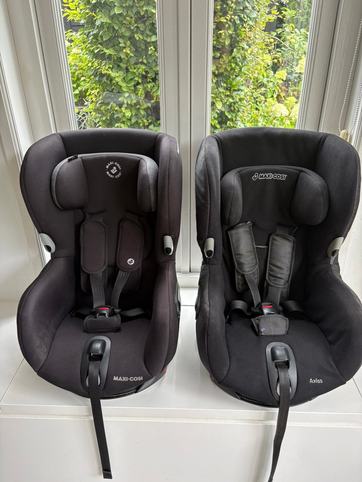 2x maxi cosi axiss draaibare autostoel, Kinderen en Baby's, Autostoeltjes, Ophalen, Autogordel, 9 t/m 18 kg, Zo goed als nieuw