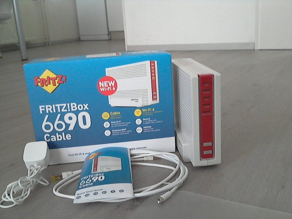 Fritz!Box 6690 kabelmodem, Computers en Software, Ophalen, Zo goed als nieuw, Router met modem, FRITZ!Box