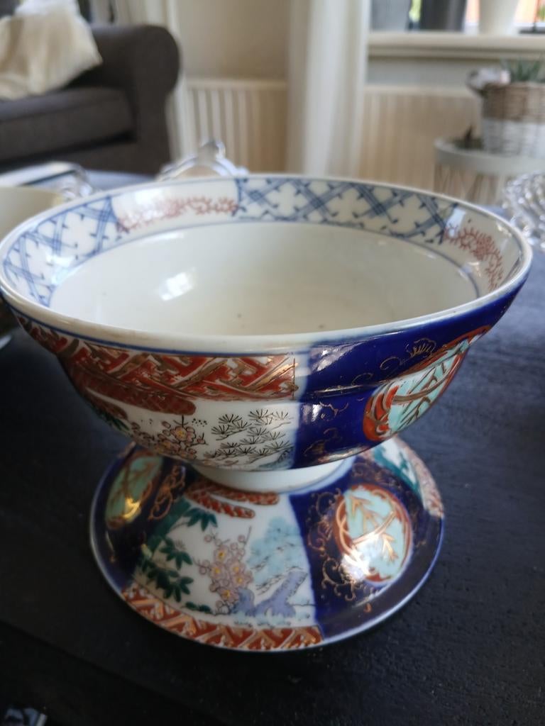 Antieke Japanse Imari Kom op Voet - Rijk Gedecoreerd, Antiek en Kunst, Antiek | Porselein, Ophalen of Verzenden
