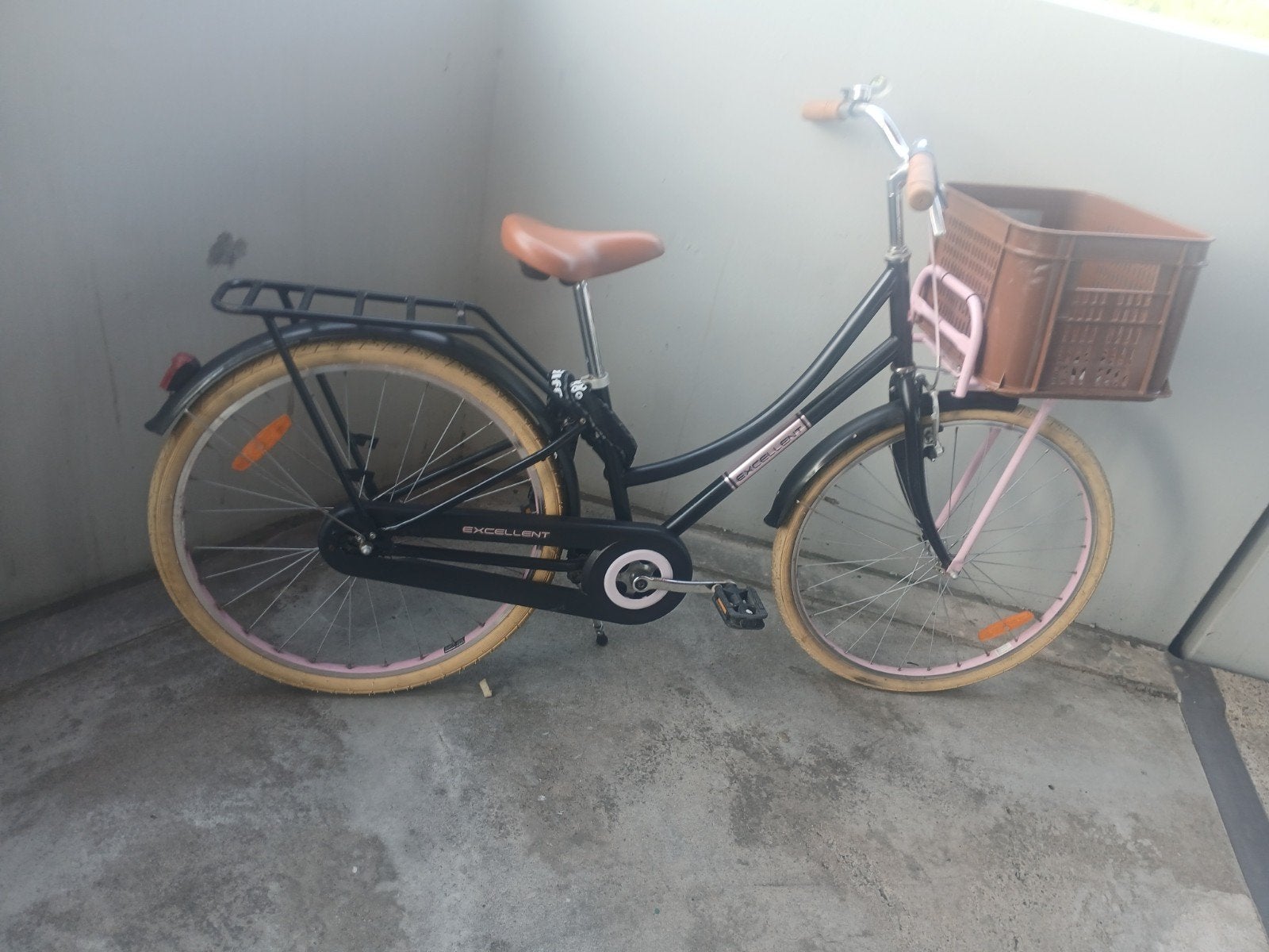 Nieuw staat meisjes fiets excellent volare8, Ophalen, Zo goed als nieuw, 20 inch, Handrem