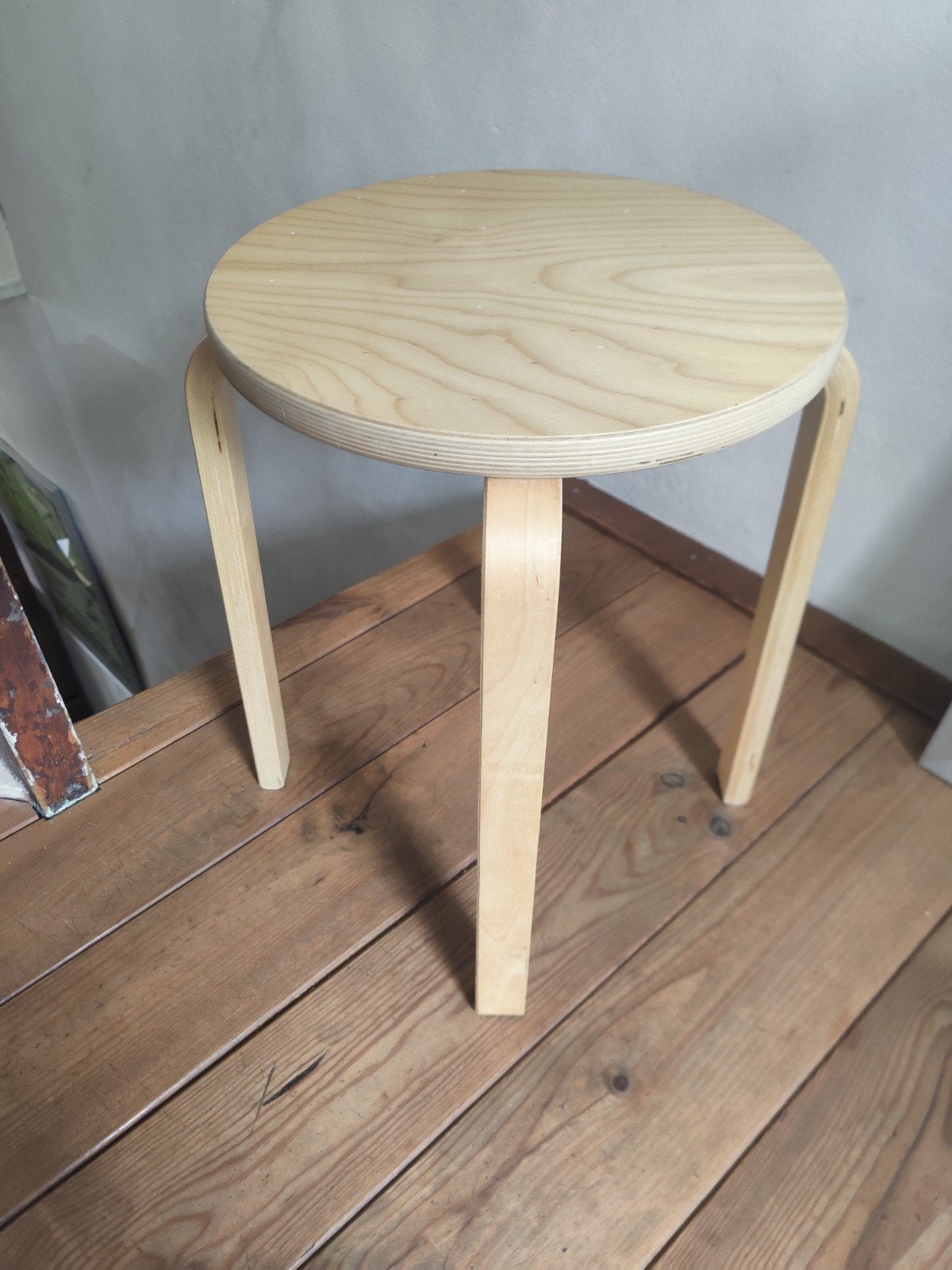 IKEA Frosta kruk, Huis en Inrichting, Krukjes, Ophalen, Zo goed als nieuw, Hout