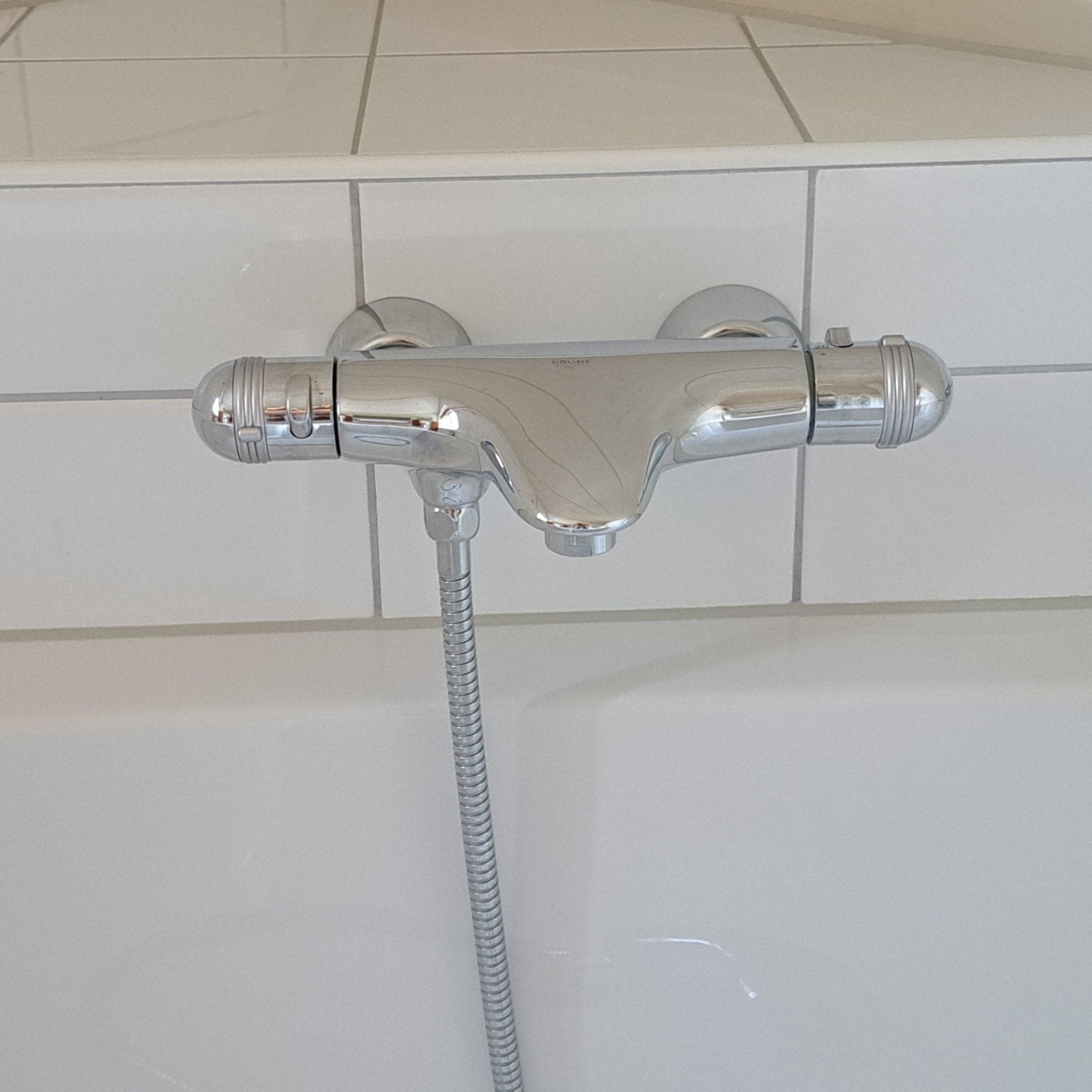 Grohe douchekraan met handdouche en glijstang, Doe-het-zelf en Verbouw, Sanitair, Ophalen, Gebruikt, Chroom, Douche