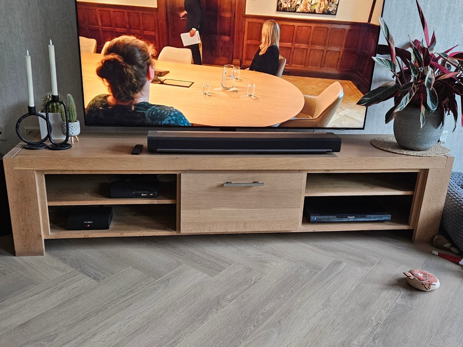 TV-meubel onbehandeld blank eiken, Huis en Inrichting, Kasten | Televisiemeubels, Ophalen, Gebruikt, Eikenhout, 200 cm of meer