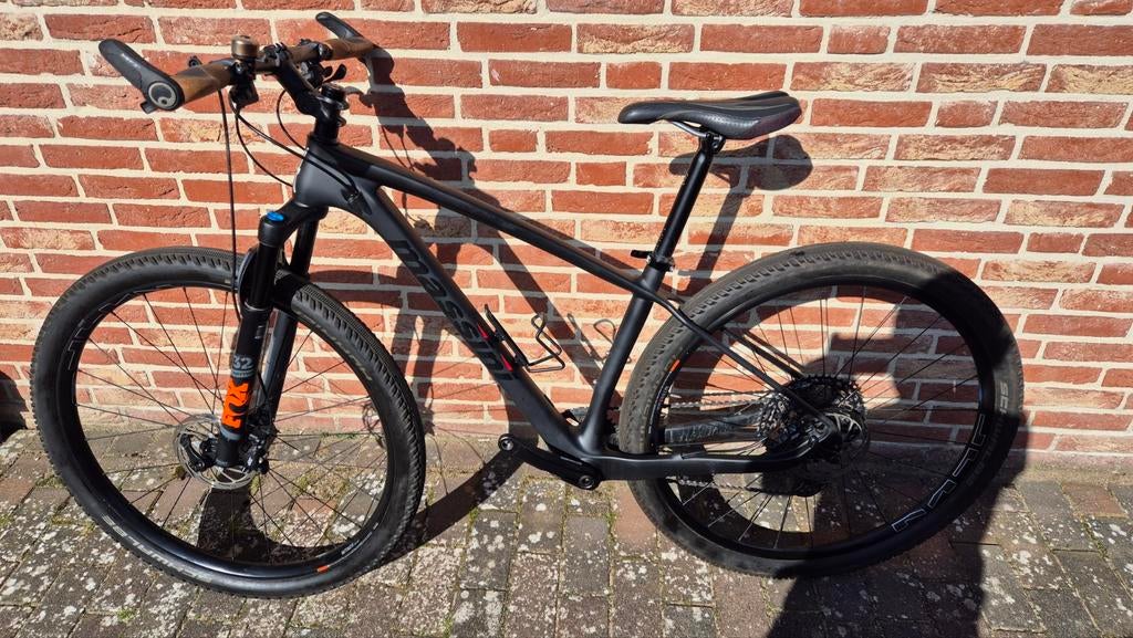 MTB Massini carbon XT 29 " zgan, Fietsen en Brommers, Fietsen | Mountainbikes en ATB, Zo goed als nieuw, Overige merken, Hardtail