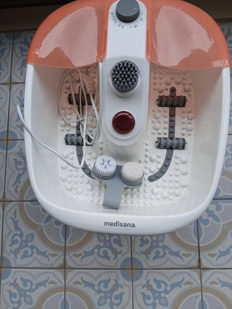 Medisana Voetenbad met Massagefunctie en Accessoires, Witgoed en Apparatuur, Persoonlijke-verzorgingsapparatuur, Ophalen, Gebruikt