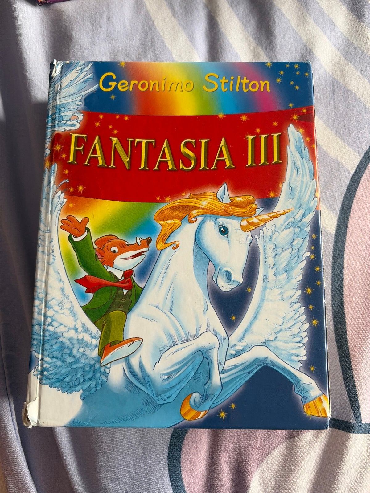Geronimo Stilton - Fantasia III, Boeken, Fantasy, Ophalen of Verzenden, Gelezen