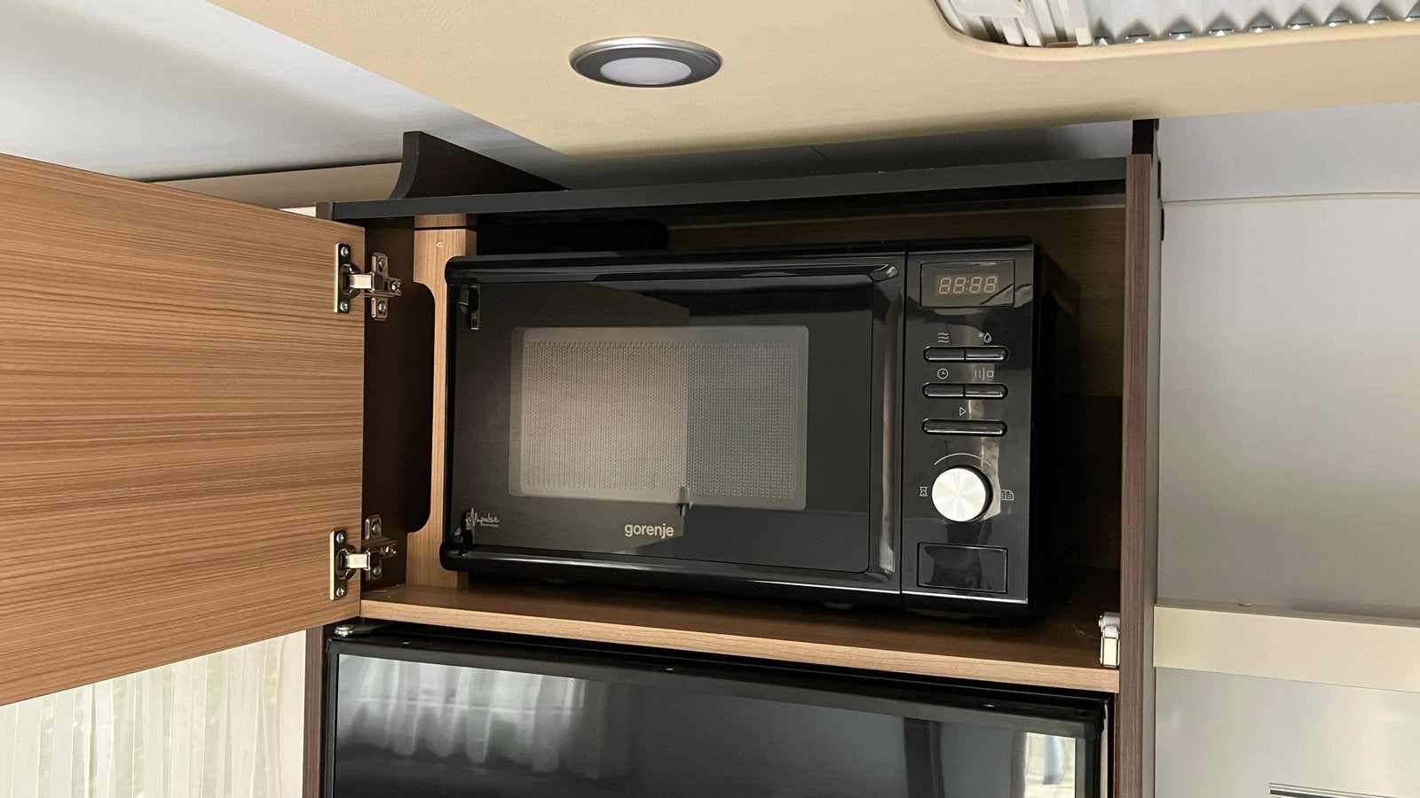Gorenje MMO 20 DB II Magnetron - Inbouw (Adria caravan), Ophalen, Inbouw, Draaiplateau, 45 tot 60 cm
