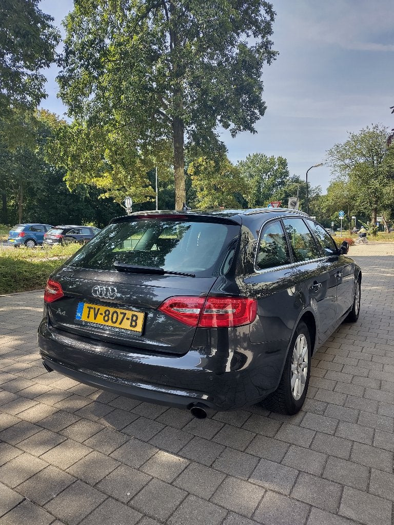 Audi A4 Avant 1.8 TFSI Sport Edition 2014 Grijs, Auto's, 4 cilinders, 1505 kg, A4, Leder