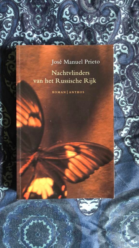 José Manuel Prieto - Nachtvlinders van het Russische Rijk, Ophalen of Verzenden, Zo goed als nieuw, J.M. Prieto
