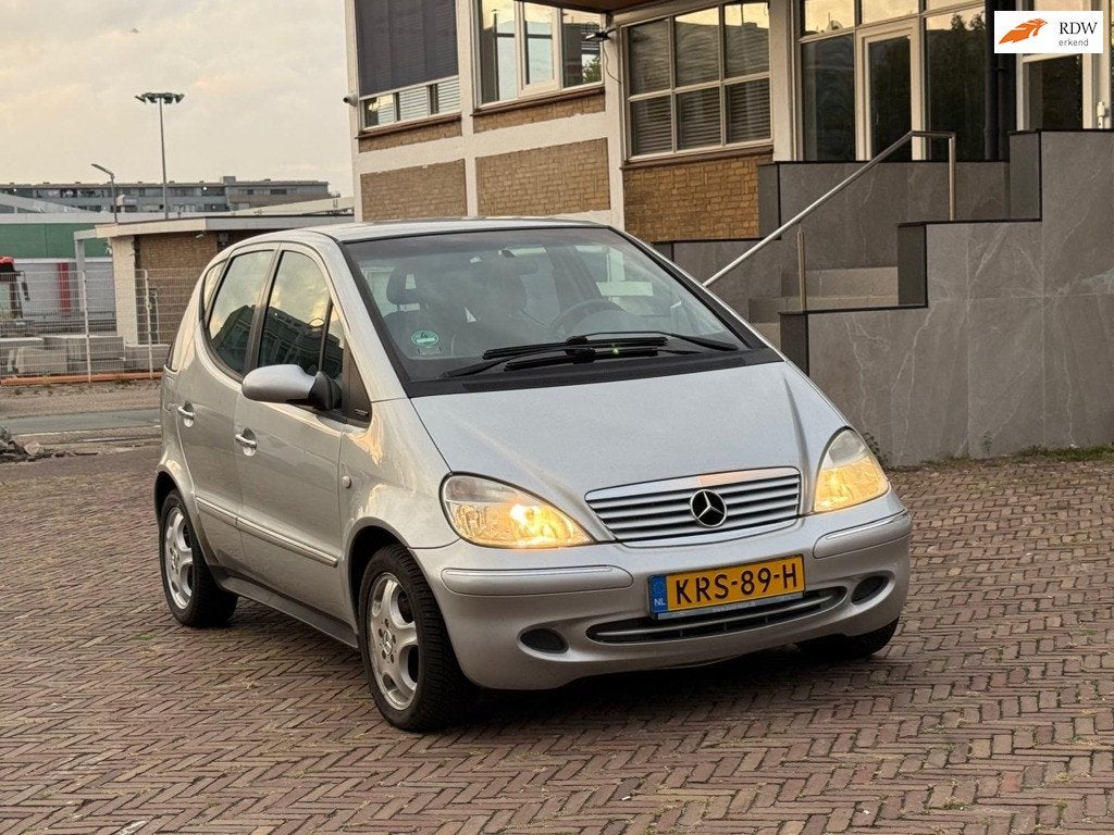 Mercedes-Benz A-klasse 160 Classic, Auto's, Voorwielaandrijving, Gebruikt, 4 cilinders, 400 kg