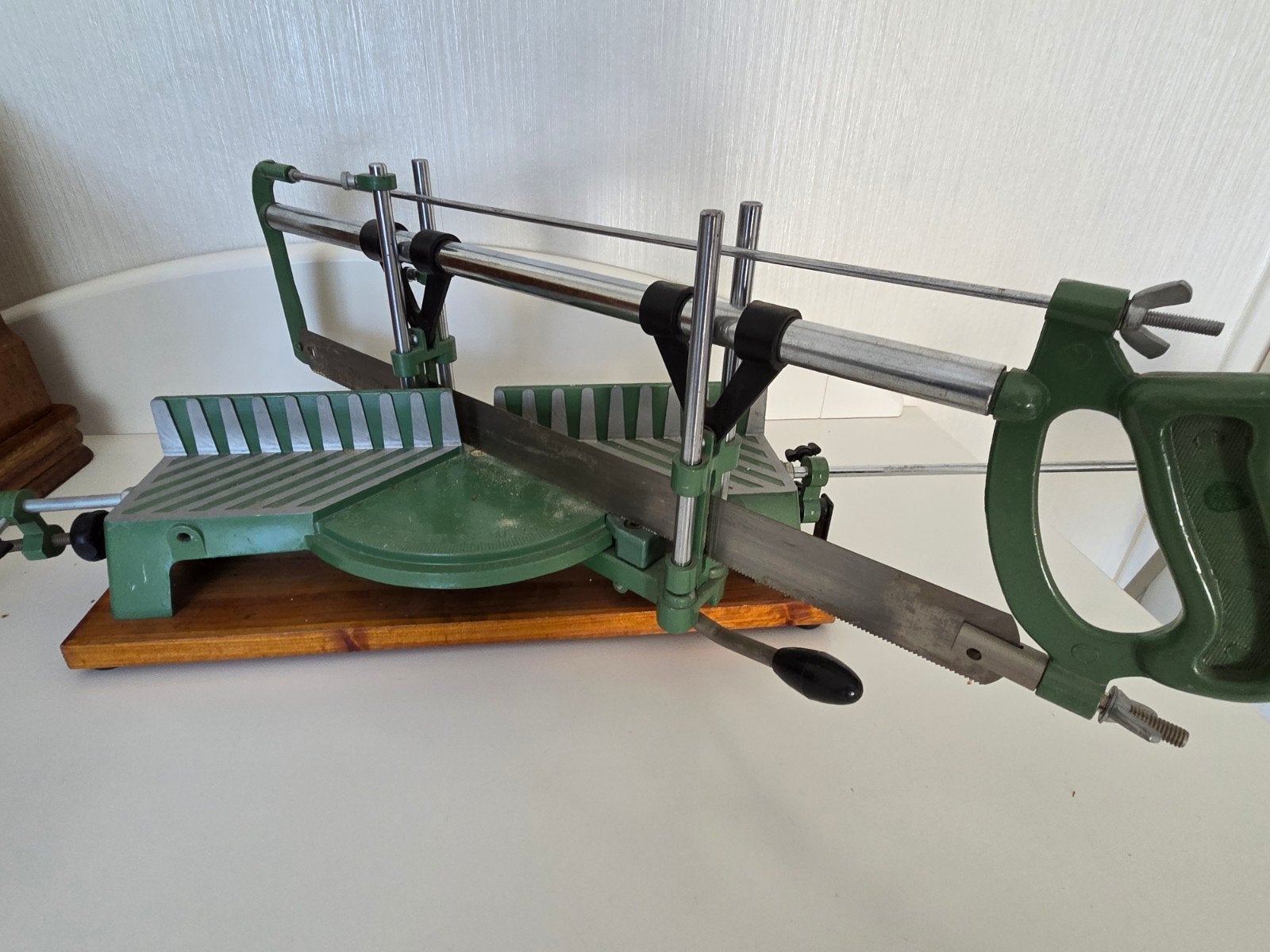 Handbediende verstekbak met zaag, Gebruikt, Onbekend, 70 mm of meer, Ophalen of Verzenden