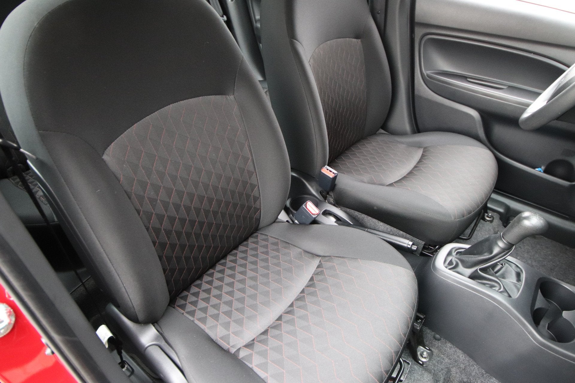 Mitsubishi Space Star 1.2 Connect+ 71pk NL Auto Dealer O.H,, Auto's, Voorwielaandrijving, Stof, Gebruikt, Origineel Nederlands