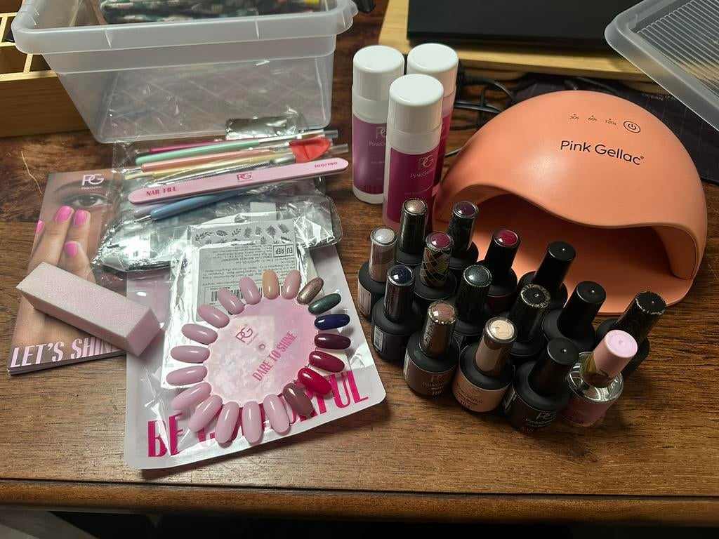 Pink gellac nagelset met extra’s, Ophalen, Zo goed als nieuw, Overige kleuren, Handen en Nagels