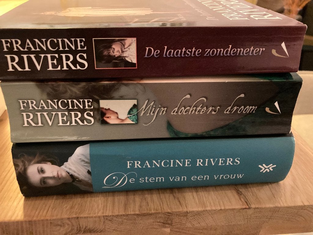 Francine Rivers: De stem van een vrouw, Gelezen, Ophalen of Verzenden, Nederland, Francine Rivers
