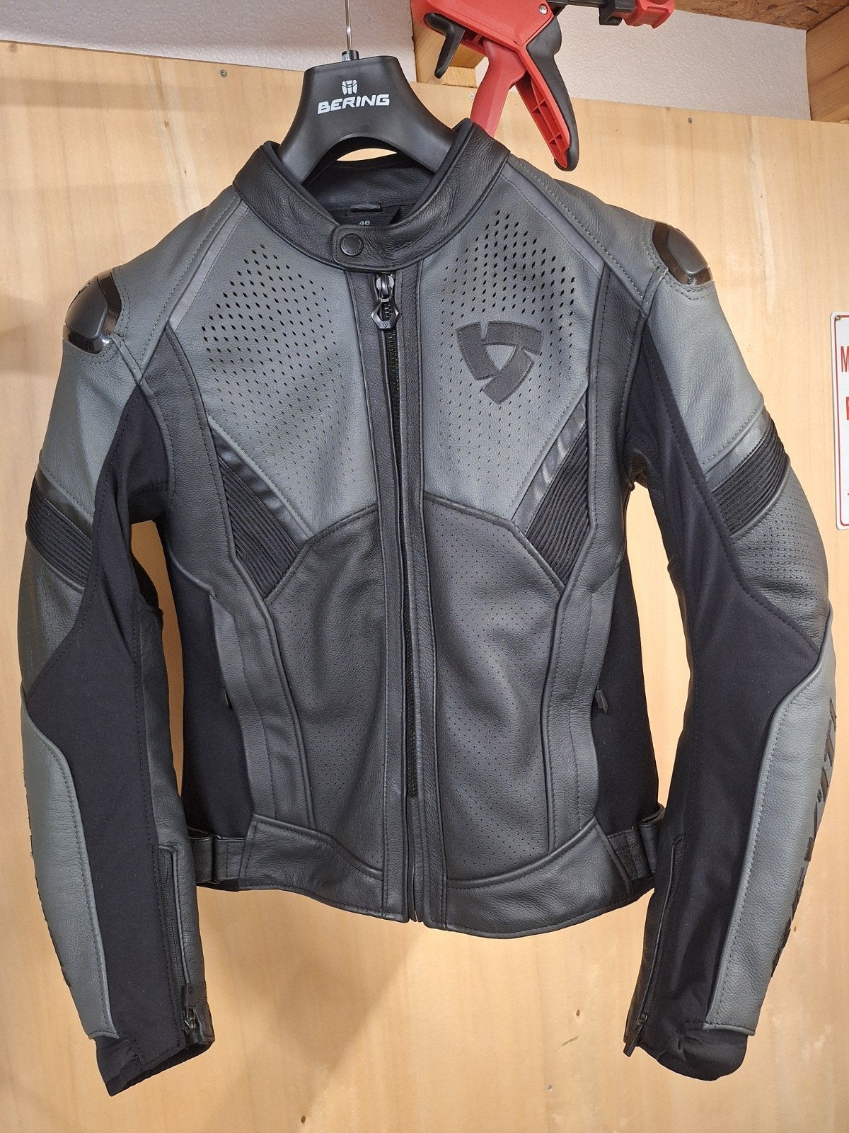 REV'IT! Motorjas Leer Maat 48, Motoren, REV'IT!, Heren, Jas | leer, Ophalen of Verzenden