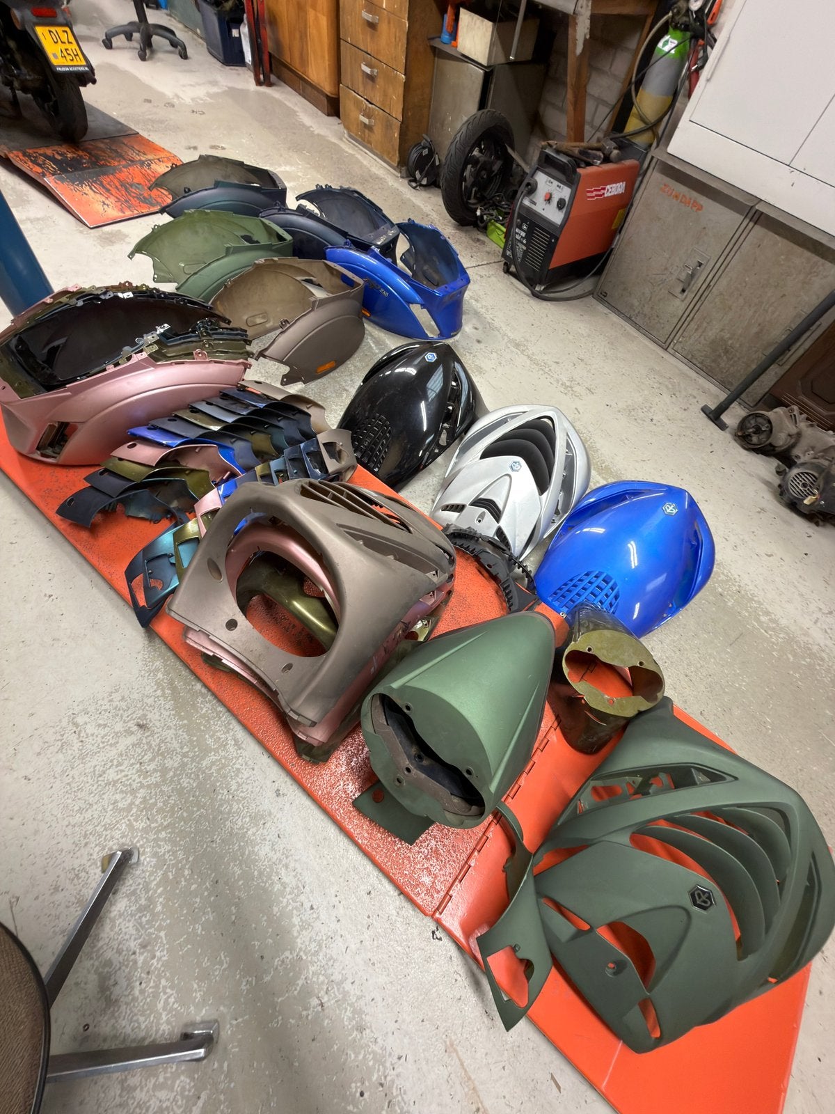 Plaatwerk Kappen Piaggio Zip SP. Zie foto’s. Diverse kleuren, Ophalen, Piaggio, Gebruikt, Piaggio
